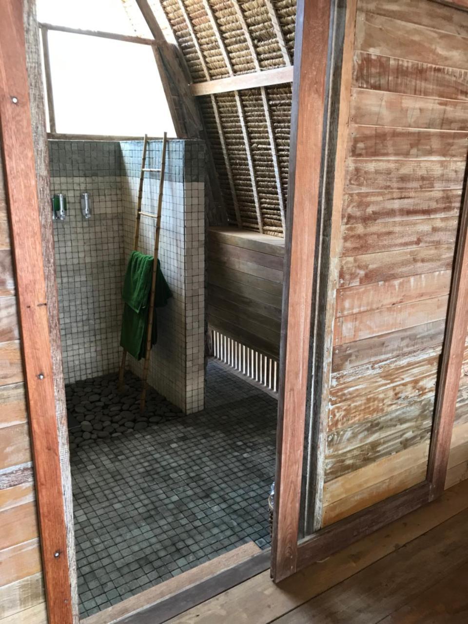 Alam Karang Hotel Gili Gede Luaran gambar